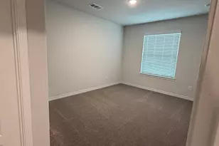 9916 Dynamics Dr, Fort Worth, TX 76131 - Photo 13