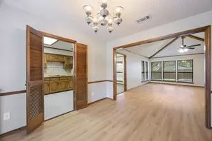 2505 Club Meadow Dr, Garland, TX 75041 - Photo 7