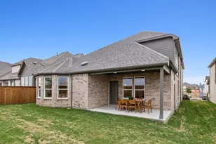 5850 Blackwell Ave, Pilot Point, TX 75009 - Photo 11