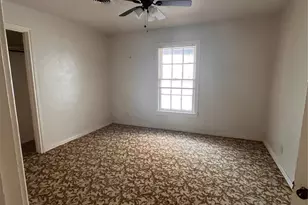 1104 E Robert St, Fort Worth, TX 76104 - Photo 5