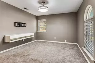 102 Hillside Dr W, Burleson, TX 76028 - Photo 17