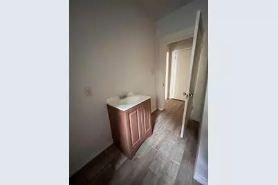 2928 Bomar Avenue, Fort Worth, TX 76103 - Photo 9