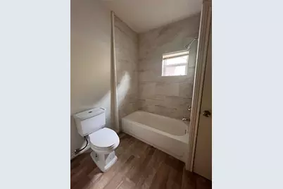 2928 Bomar Avenue, Fort Worth, TX 76103 - Photo 11