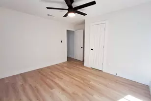 220 W Wardville St, Cleburne, TX 76033 - Photo 19