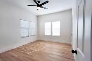 220 W Wardville St, Cleburne, TX 76033 - Photo 29