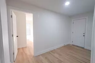 220 W Wardville St, Cleburne, TX 76033 - Photo 21