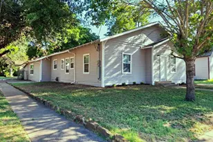 220 W Wardville St, Cleburne, TX 76033 - Photo 3