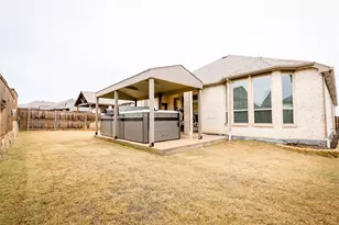 1121 Bridle Path Dr, Aubrey, TX 76227 - Photo 21