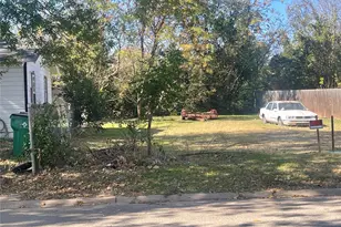 114 & 116 Flowers St, Waxahachie, TX 75165 - Photo 7