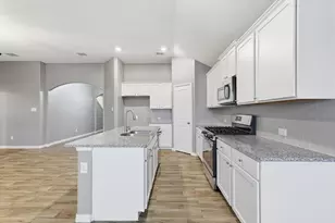 445 Pollyann Trl, Fort Worth, TX 76052 - Photo 13