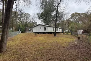 20550 Tall Pine St, Chandler, TX 75758 - Photo 3