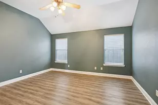 100 Lorient Dr, Mansfield, TX 76063 - Photo 19