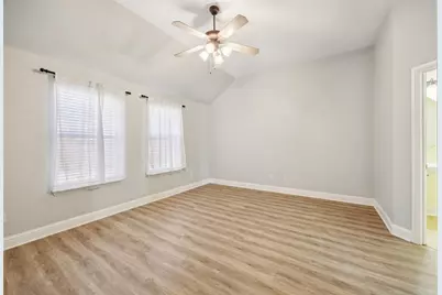 100 Lorient Drive, Mansfield, TX 76063 - Photo 23