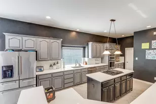 610 Creek View Dr, Prosper, TX 75078 - Photo 9