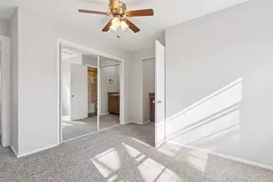 10609 Seagoville Rd, Dallas, TX 75217 - Photo 21