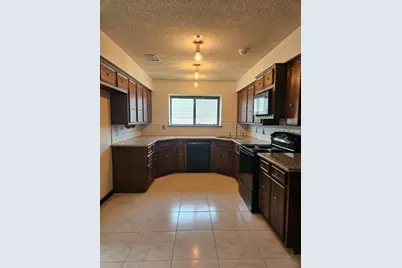 3921 Whiterock Trail, Garland, TX 75043 - Photo 31