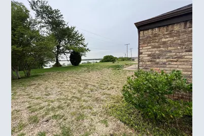 3921 Whiterock Trail, Garland, TX 75043 - Photo 9