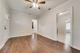 421 S McEntire Ct, White Settlement, TX 76108 - Photo 7