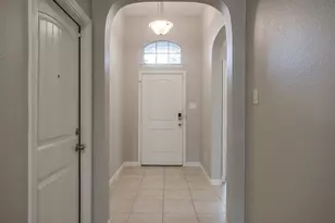 9132 Stormcrow Dr, Fort Worth, TX 76179 - Photo 3