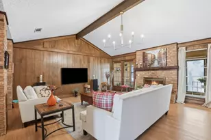 534 W Red Bird Ln, Duncanville, TX 75116 - Photo 5