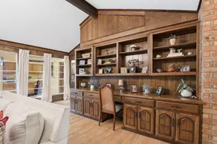 534 W Red Bird Ln, Duncanville, TX 75116 - Photo 9