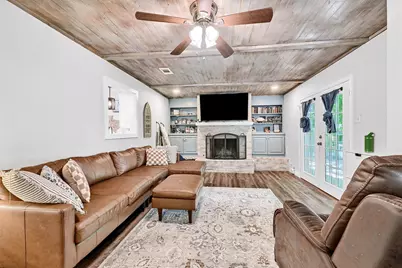 1705 W Belden Street, Sherman, TX 75092 - Photo 3