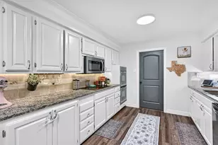 1705 W Belden St, Sherman, TX 75092 - Photo 11