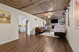 1705 W Belden St, Sherman, TX 75092 - Photo 5