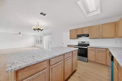 824 Willow Wood Drive, Cedar Hill, TX 75104 - Photo 15