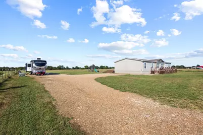 1717 E Lovers Lane, Bells, TX 75414 - Photo 25