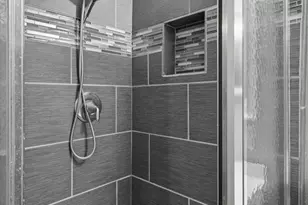 12824 Midway Rd, Dallas, TX 75244 - Photo 25