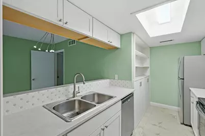 12824 Midway Road #2136, Dallas, TX 75244 - Photo 19