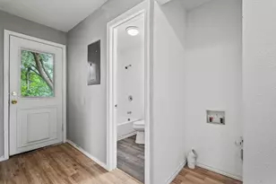 701 W Hull St, Denison, TX 75020 - Photo 13