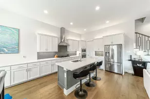 4121 Maison Ridge, Dallas, TX 75219 - Photo 11