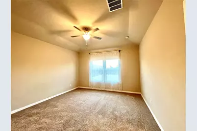 633 Hidden Cove Drive, Princeton, TX 75407 - Photo 11