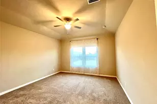 633 Hidden Cove Dr, Princeton, TX 75407 - Photo 11