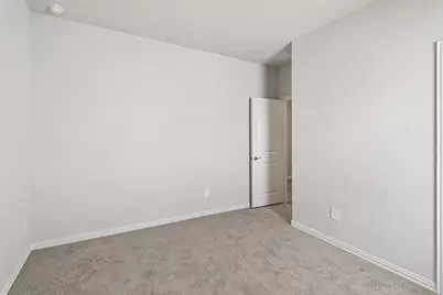 703 London Town Lane, Princeton, TX 75071 - Photo 15