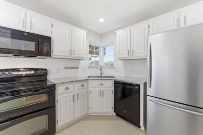 2060 Heather Glen Drive, Lewisville, TX 75067 - Photo 9