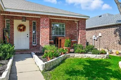 6013 Photinia Avenue, Denton, TX 76208 - Photo 3