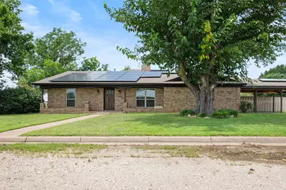 2200 SE 26th Avenue, Mineral Wells, TX 76067 - Photo 1