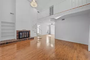 9702 Amberton Pkwy, Dallas, TX 75243 - Photo 5