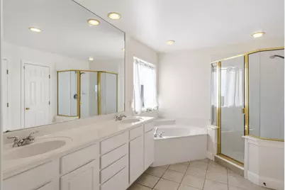 2824 Greenway Drive, Burleson, TX 76028 - Photo 13