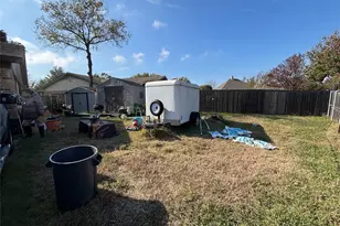 1211 Oates Ct, Mesquite, TX 75150 - Photo 3