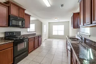 219 Magnolia Dr, Princeton, TX 75407 - Photo 3