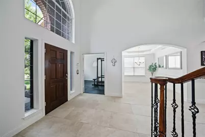 3002 Oaklawn Court, Arlington, TX 76001 - Photo 3