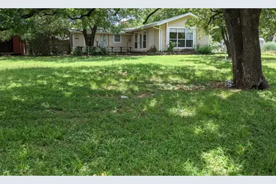 7472 Love Circle, Fort Worth, TX 76135 - Photo 5