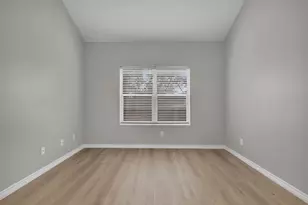 9731 Wake Bridge Dr, Frisco, TX 75035 - Photo 11