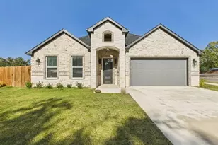 511 Richardson St, Athens, TX 75751 - Photo 1