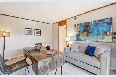 2001 Via Sevilla, Carrollton, TX 75006 - Photo 19