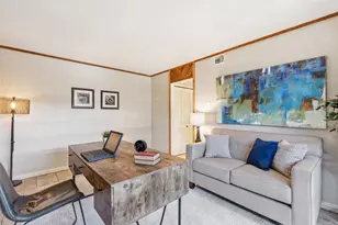 2001 Via Sevilla, Carrollton, TX 75006 - Photo 19